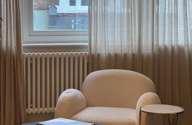 Luxury 3 Bedroom Apartment Portobello Road Corner