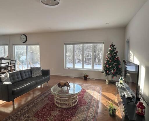 Luxury 4 Bedroom Home in Ottawa/Gatineau