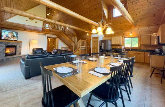 Luxury 4 br Galena Territory rental home with hot tub and game room.