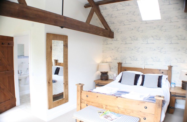 Luxury 4* Gold Self Catering Cottages in Oxford