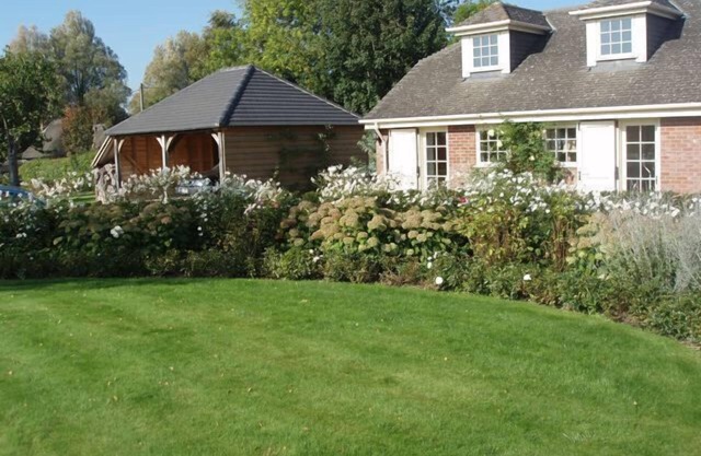 Luxury Accommodation In The Renowned Chalke Valley Close To Salisbury
