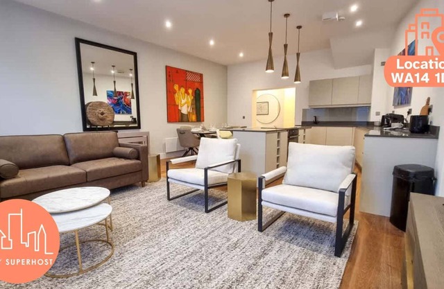 Luxury Altrincham Flat by City SuperHost
