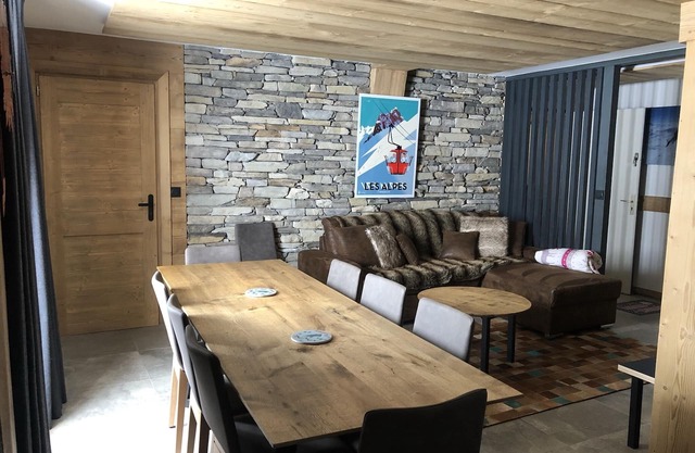 Luxury apartment at the foot of the slopes in Tignes