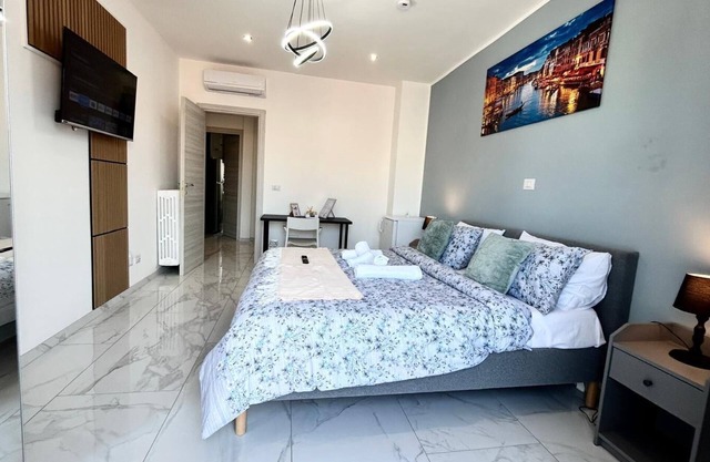 Luxury Apartment B&B Near Center Turin & Museum & Metropolitain