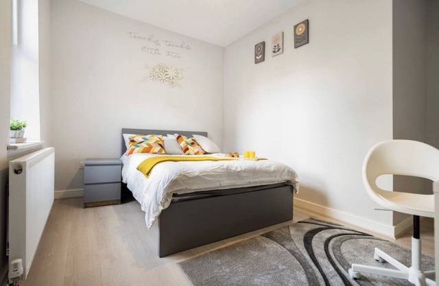 Luxury Apartment in Moseley