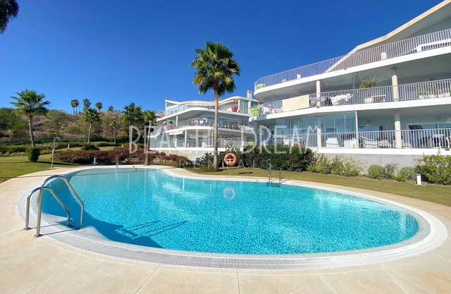 Luxury Apartment in Higuerón - Serenity