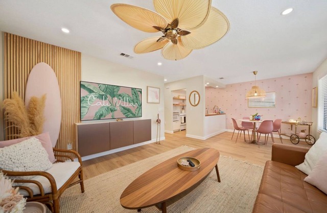 Luxury Beach House Oasis just 3 blocks from the Beach with Pool & Fire Pit