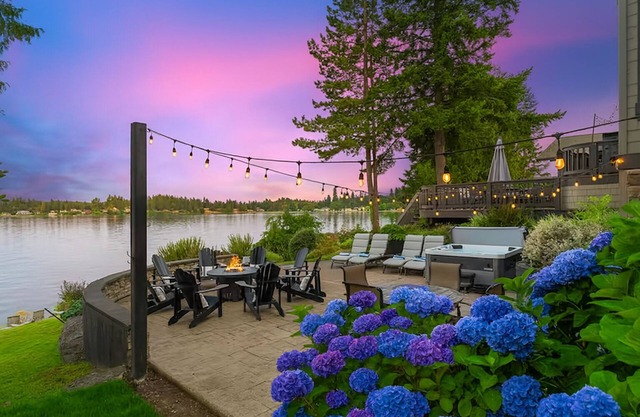 Luxury Beach House & Apartment, Hot Tub, Kayaks, Fire Pits, Game Room