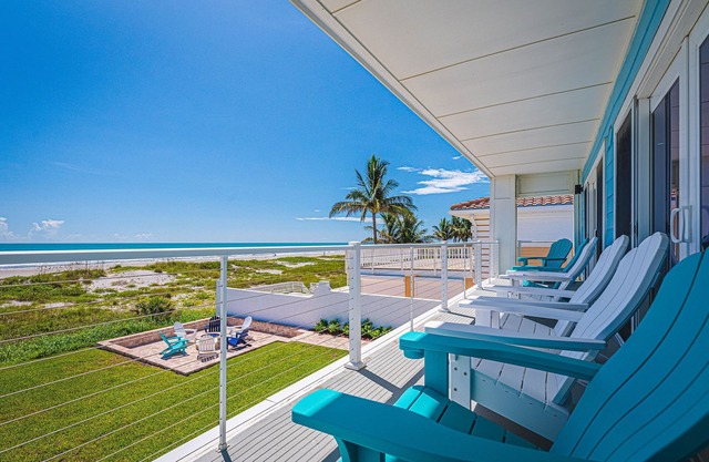 Luxury BEACHFRONT hideaway with HOT TUB and DIRECT BEACH access!