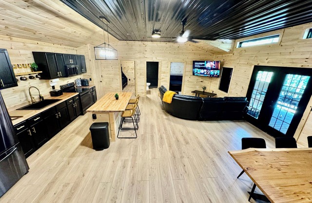 Luxury Cabin in the woods