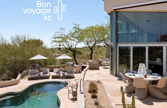 Luxury Camelback Mountain View Heated Pool&Hot Tub