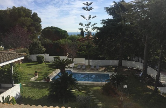Luxury Can Monti