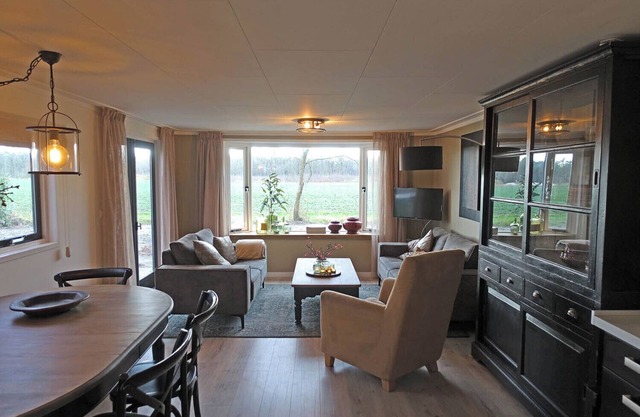 Luxury chalet with access to holiday fun park opposite