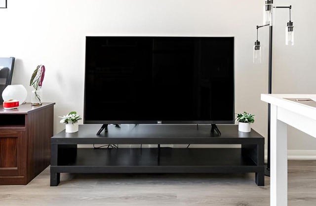 Luxury CN Tower Suites - Save on Monthly Stays