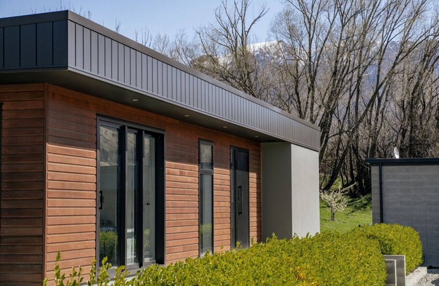 Luxury Coronet Residence