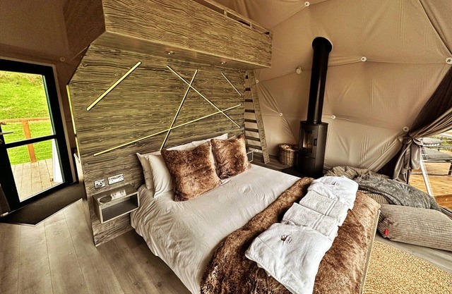 Luxury Dome in Kent near Hever Castle