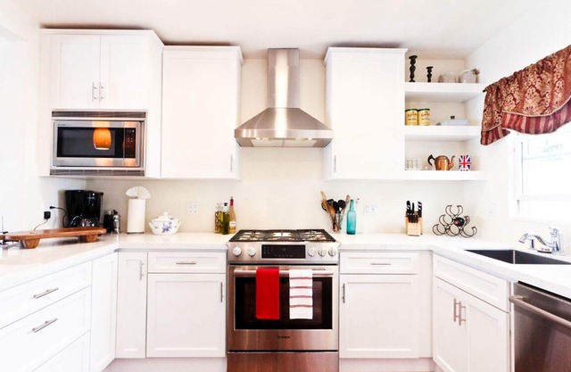 Luxury Downtown 2bd Spanish with Relaxing Spa