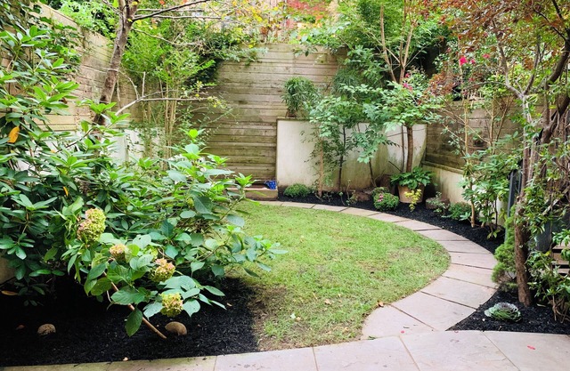 Luxury Garden bedroomnin Park Slope - A perfect vacation getaway