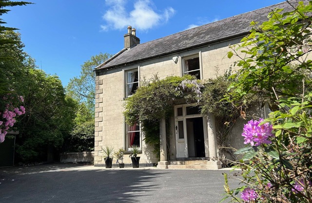 Luxury Georgian Villa for Groups in Castlewellan