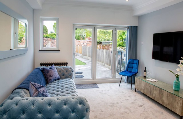 Luxury Hidden Gem in the Centre of Lymm Village