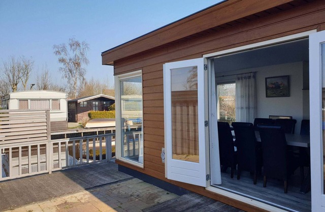 Luxury Holiday Home in Bantega with Harbour and Sloop