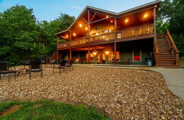 Luxury Home in Woods w/Easy Access to Large Private Gravel Bar on Meramec River
