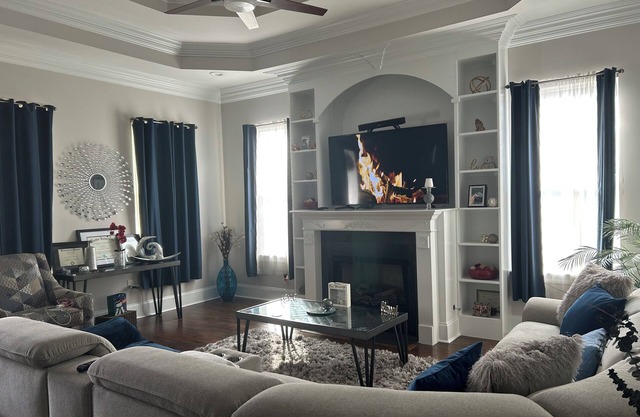 Luxury Home near Downtown ideal for Couples, Friends’ Getaways & Remote Working