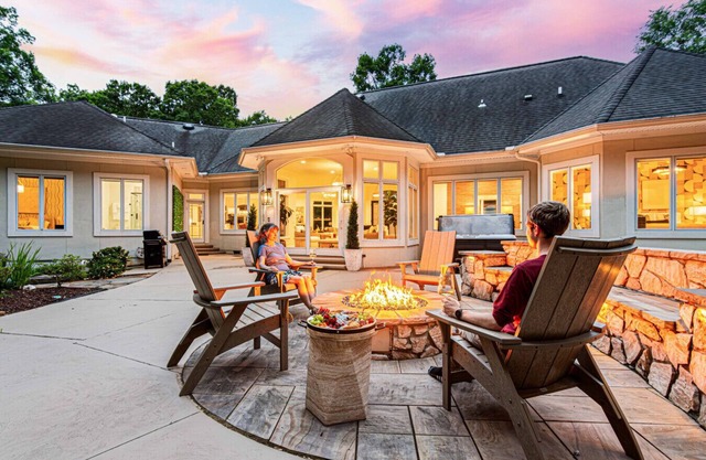 Luxury Home w/Hot Tub, Pets OK