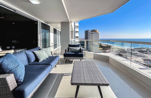 Luxury-Jolla Excellence-Indoorpool&BeachAccess