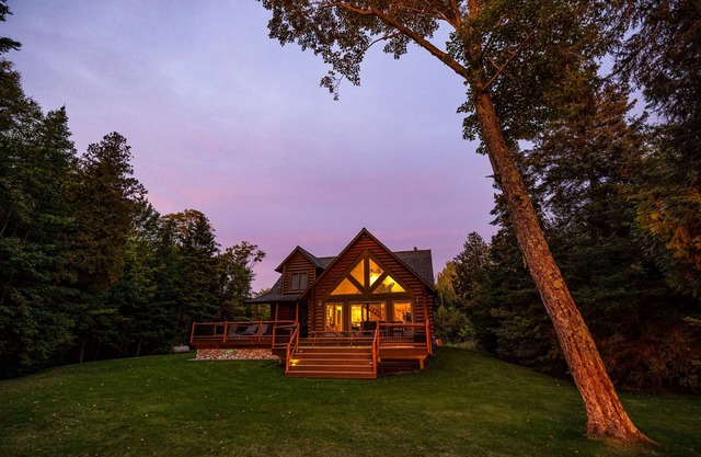 Luxury Lakefront Log Home Near Mackinac on Brevort Lake!