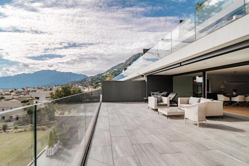 Luxury Minusio by Quokka 360 - Modern with terrace and amazing lake view