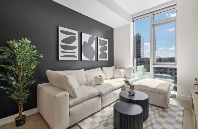 Luxury & Modern Residence DTLA
