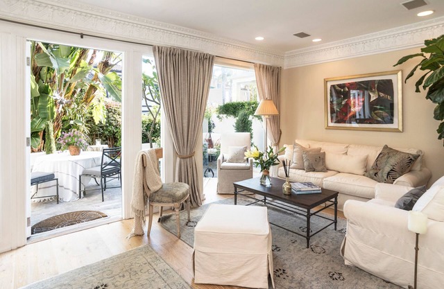 Luxury Oasis in Exciting Venice