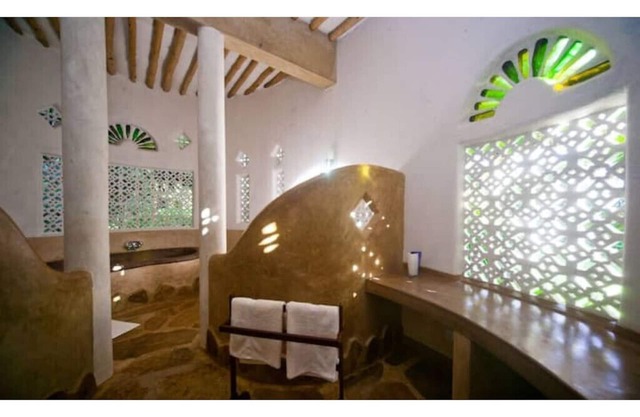 Luxury Ocean Front Family Villa Tiwi Beach Kenya