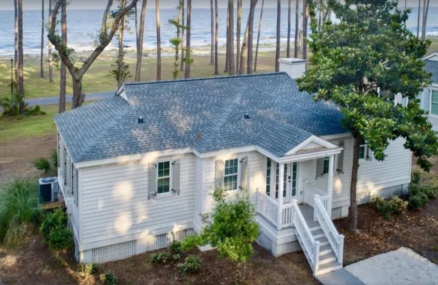 Luxury Oceanfront Cottage on Daufuskie