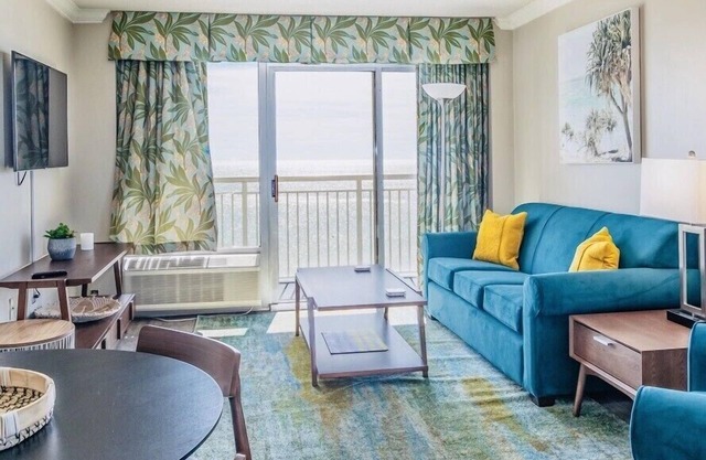 Luxury Oceanfront Condo, Stunning Views Multiple Pools Sandy Beach Resort