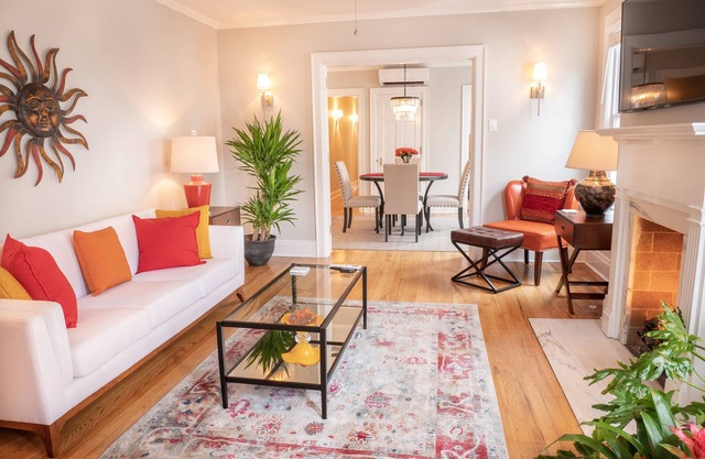 Luxury on Main/South