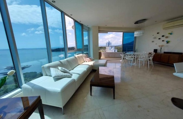 Luxury Paradise at Playa Bonita