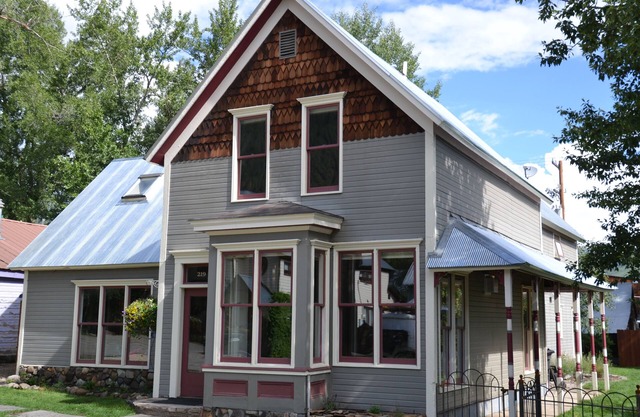 Luxury Rental in Downtown CB! As seen in CB Magazine! Business License 008242