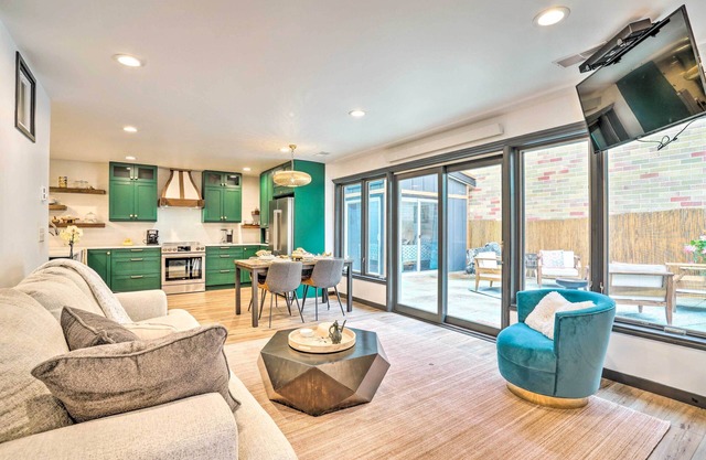 Luxury Spa Retreat: Private Courtyard & More!