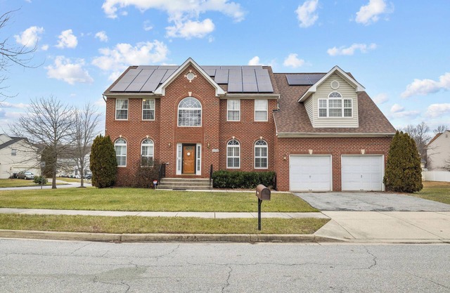 Luxury & Spacious 5 BRS Near DC and Metro Station with Free Parking