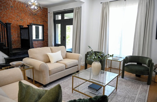 Luxury St. Louis Home - 3BR/3.5BA Near Everything