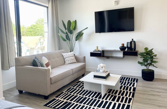 Luxury Studio Suite-mins to NYC,EWR,PRU, NJPAC,Dwntwn Newark,MetLife