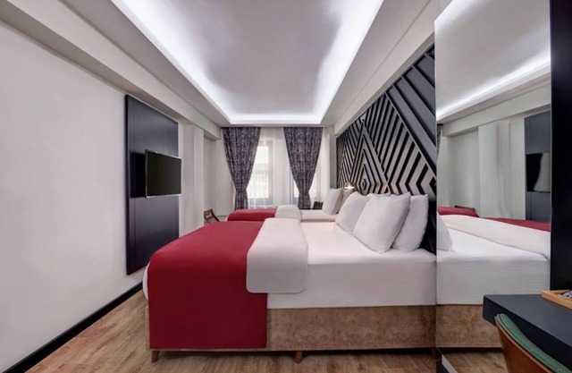 Luxury Triple Room in Istanbul