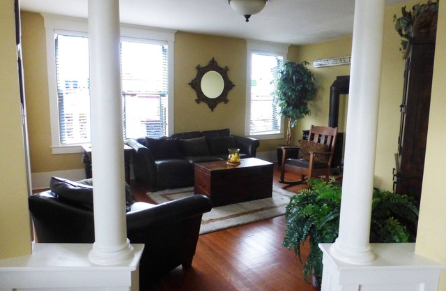 Luxury Vacation Condo in the Heart of Friday Harbor