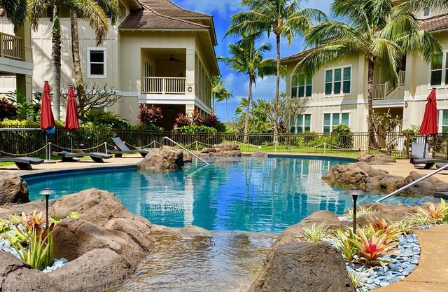 LUXURY VILLA, 3 Private Suites, Pool/Spa, Gym, Central A/C, Beach
