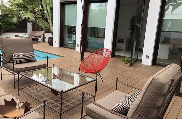 Luxury Villa in center ville WIFI swimming pool, air conditioning and garage