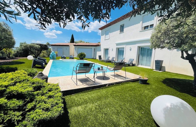Luxury villa with great benefits. Relaxing and pleasant environment