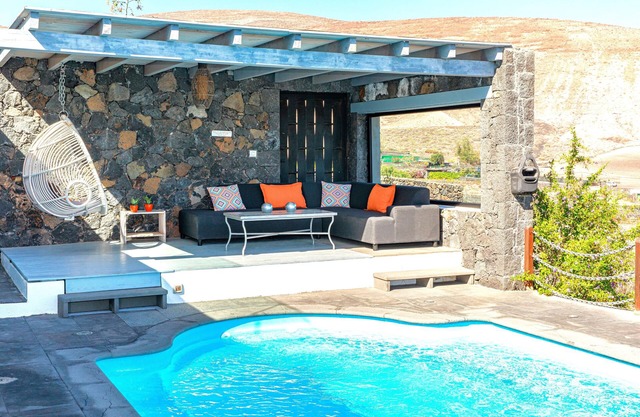 Luxusvilla, 12 Gäste, Ps4, Fitnessraum; Pool, 1gbwifi, Strandnähe, Ruhige Lage