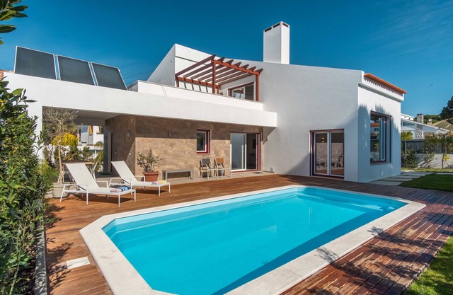 LV Premier LA2 heated pool, AC, garden, sea view